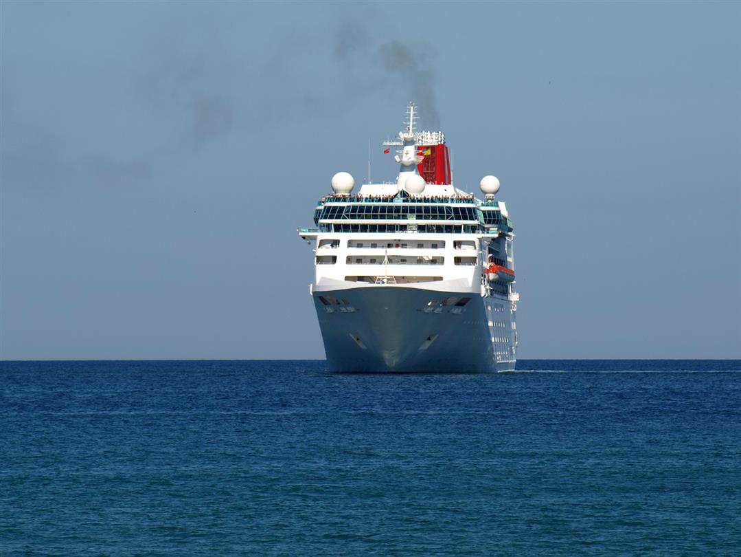 Veerboot naar Corsica - aankomst per boot op de 4-sterrencamping in Bagheera