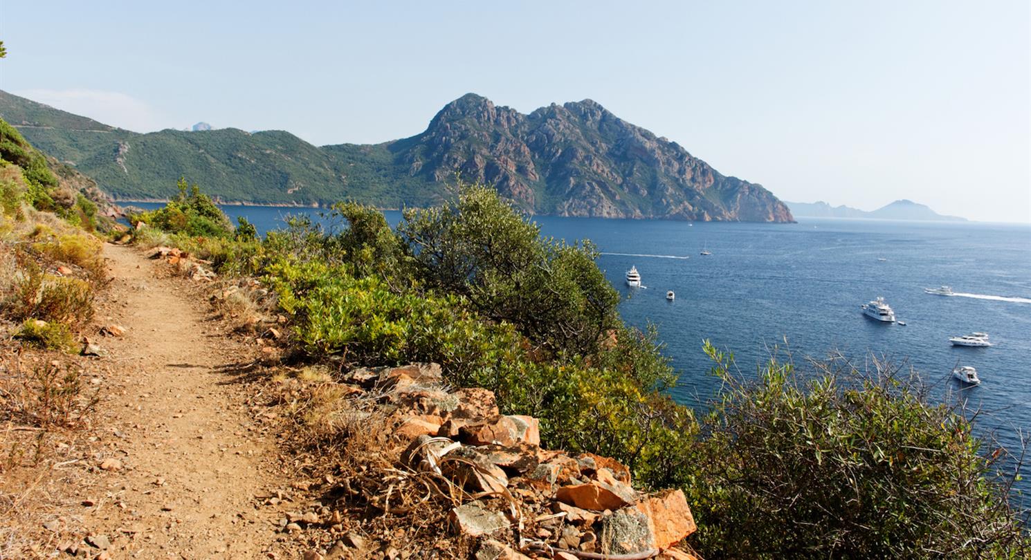 Corsicaanse landschappen - Domaine de Bagheera, Corsicaanse naturistencamping aan zee