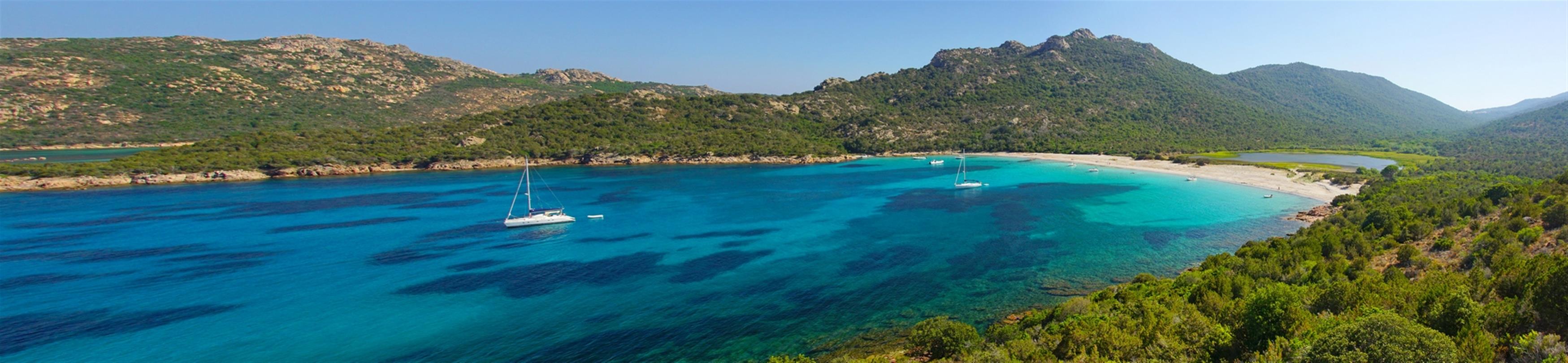 Porto Novo strand in het zuiden van Corsica - Domaine de Bagheera, naturisme Corsica