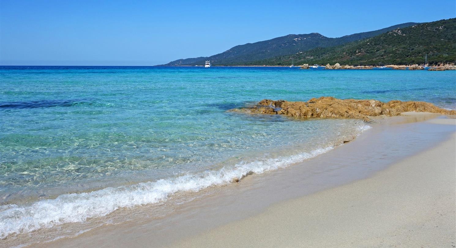 Strand in Corsica - Domaine de Bagheera, naturisme Corsica