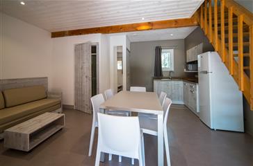Mini Villa Type BS gerenoveerd - Bagheera Holiday Village met naturistenstrand op Corsica