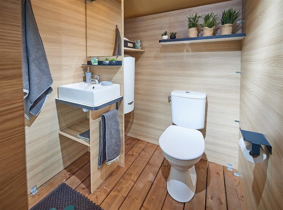 Lodge Confort badkamer