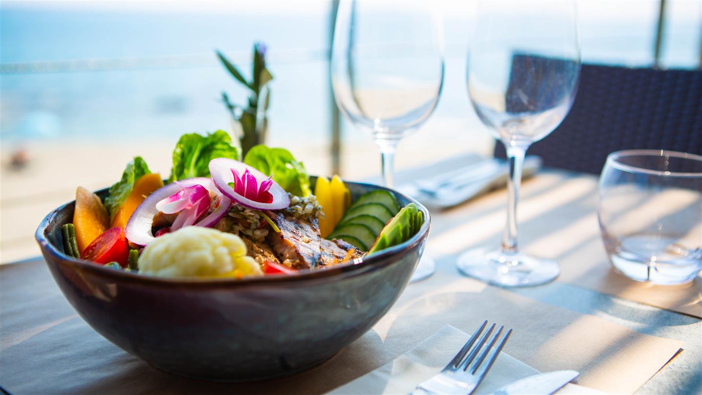 Corsicaans restaurant met panoramisch uitzicht op zee - Domaine de Bagheera