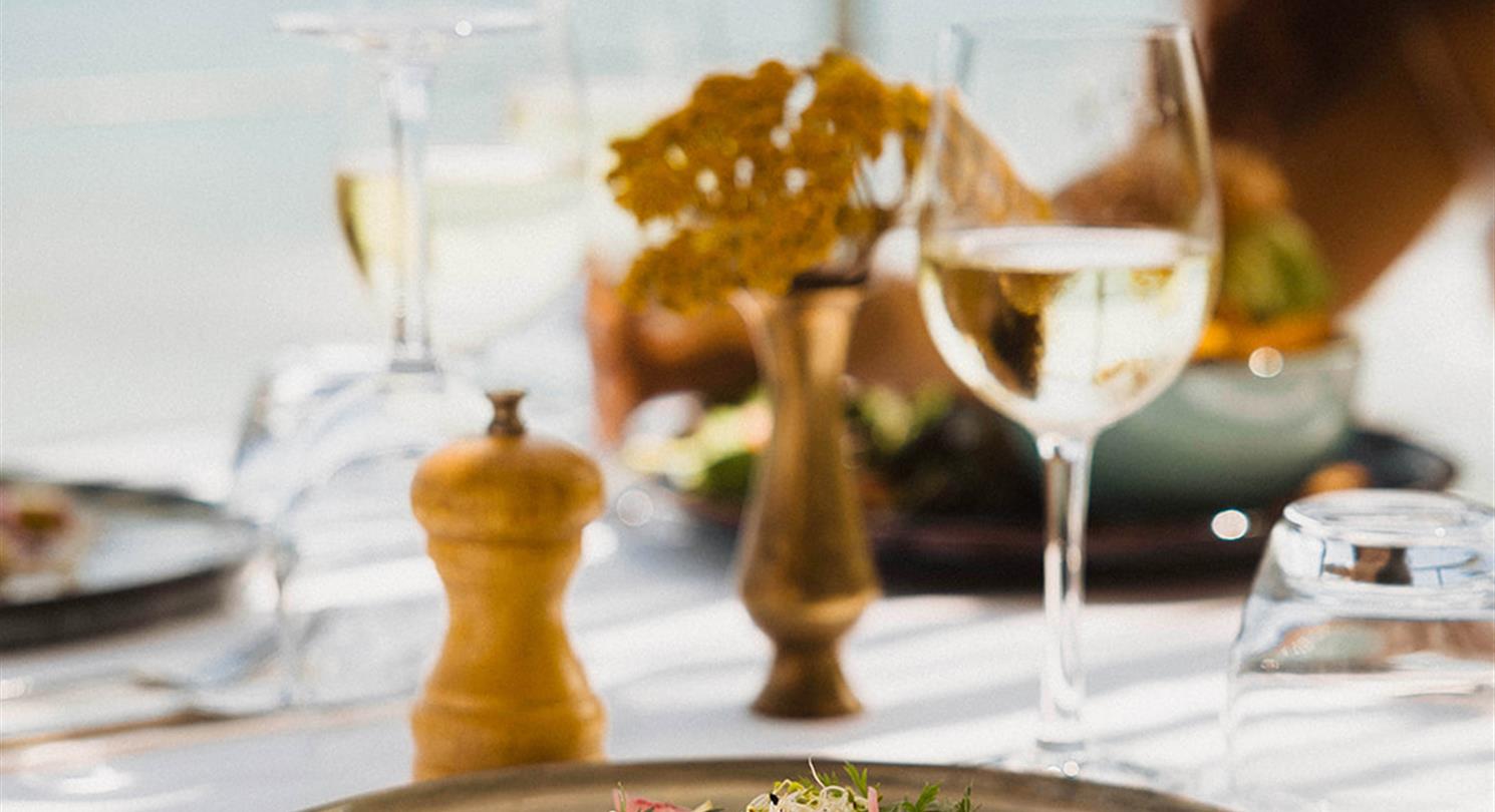 Corsicaans restaurant met panoramisch uitzicht op zee - Domaine de Bagheera