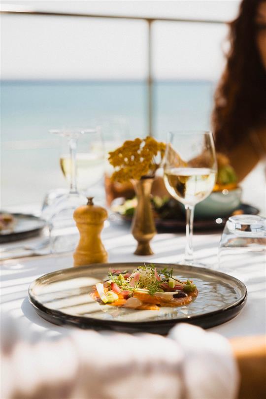 Corsicaans restaurant met panoramisch uitzicht op zee - Domaine de Bagheera