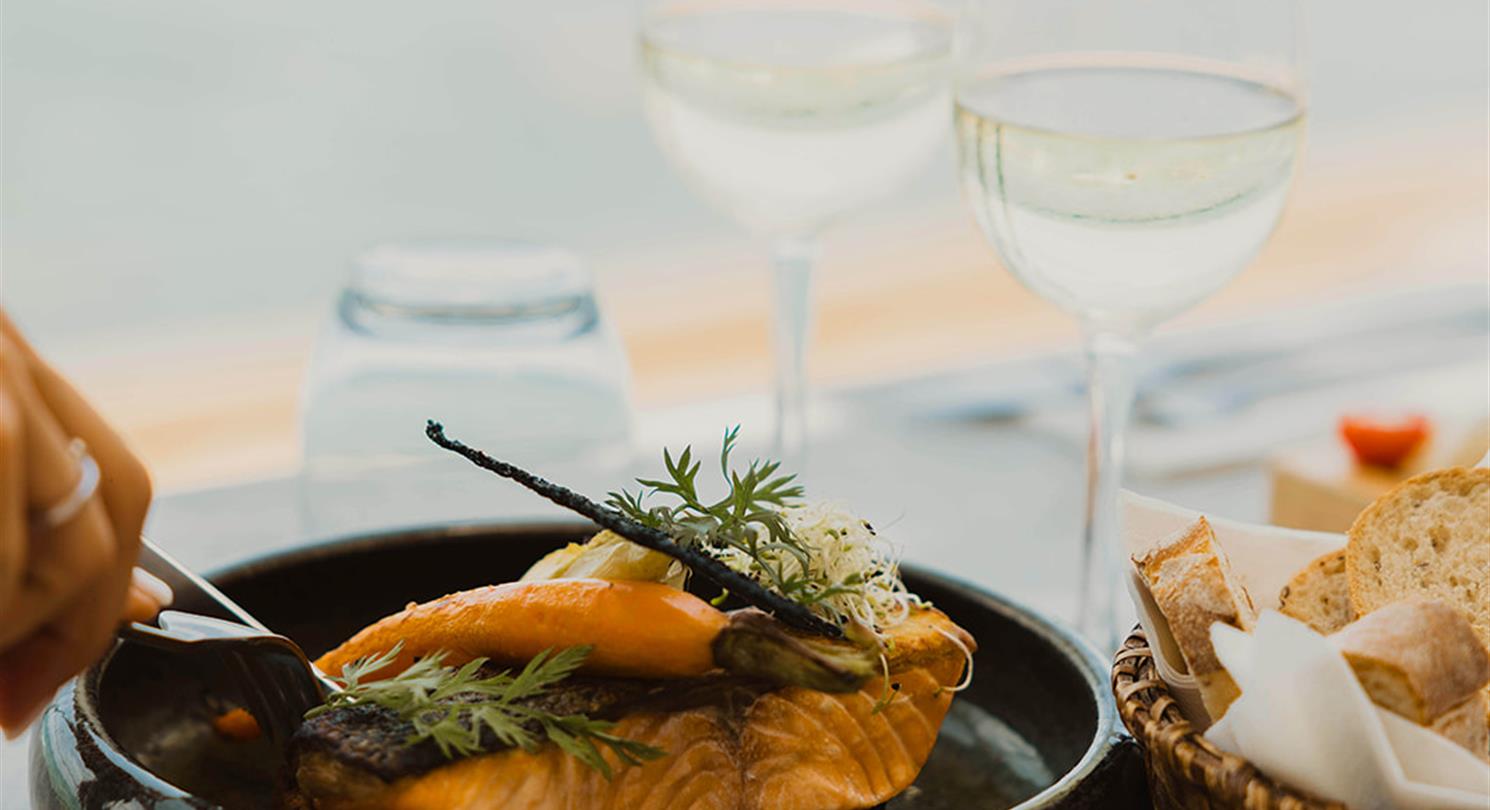 Corsicaans restaurant met panoramisch uitzicht op zee - Domaine de Bagheera