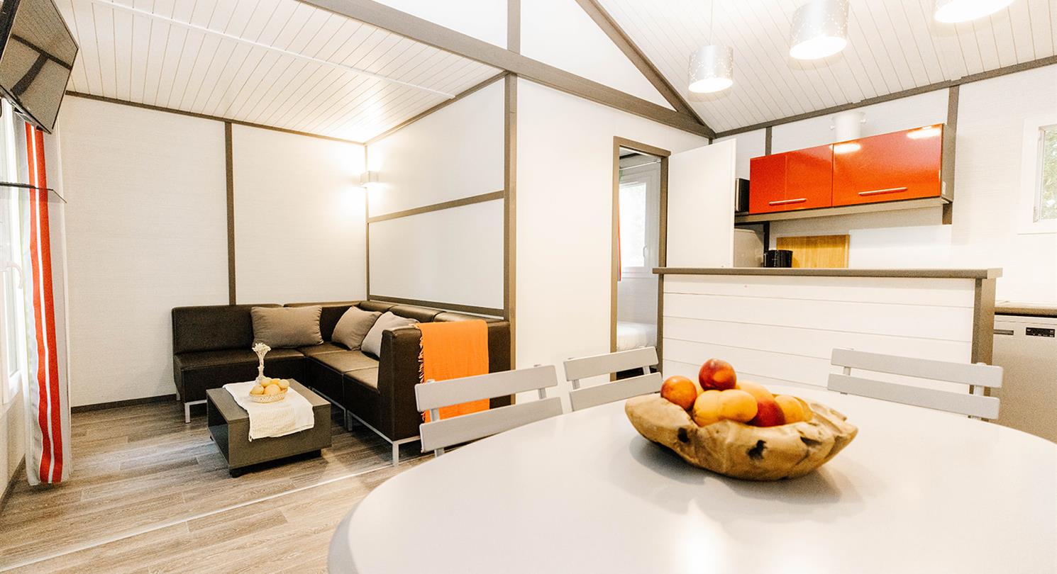 Vakantie in de zon in een villa aan zee op Corsica - naturistencamping Corsica