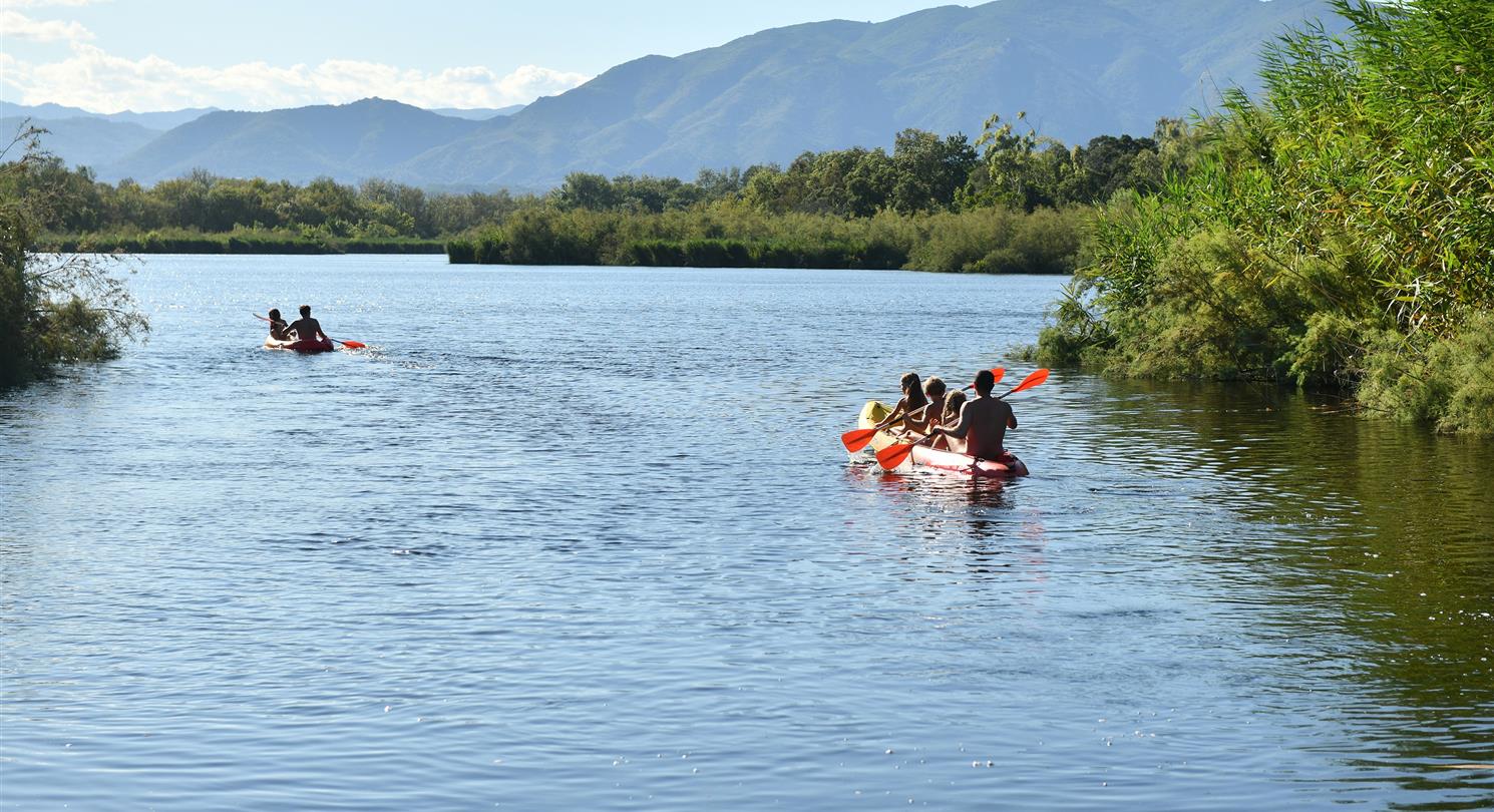 Corsica verhuur van kajaks voor naturistencamping - Domaine de Bagheera