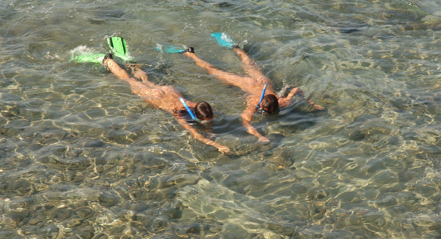 Duiken op Corsica bij naturistencamping Bagheera, naturistencamping bagheera