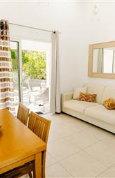 naturistencamping - Verhuur van naturistenaccommodaties met zeezicht tussen Bastia en Porto Vecchio